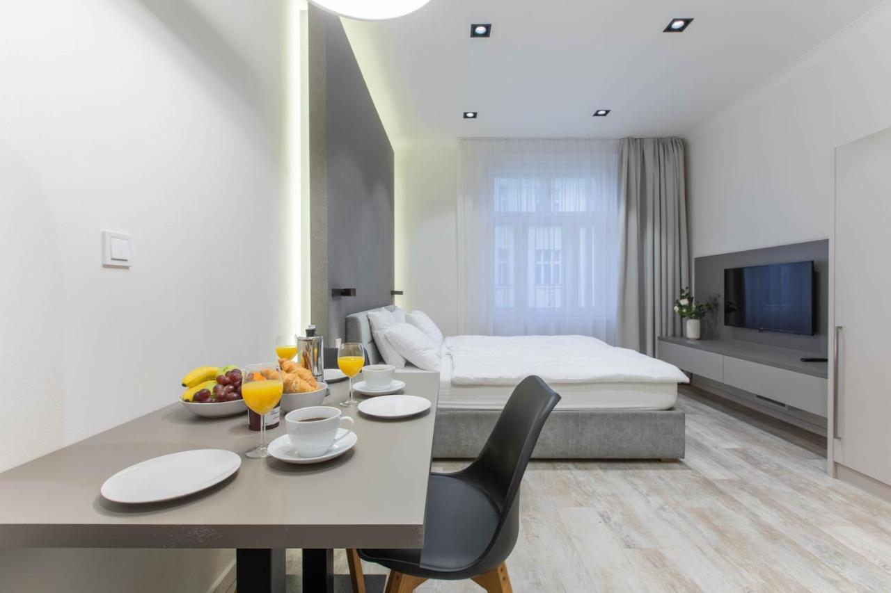 Lampi Aparthotel Prag Dış mekan fotoğraf