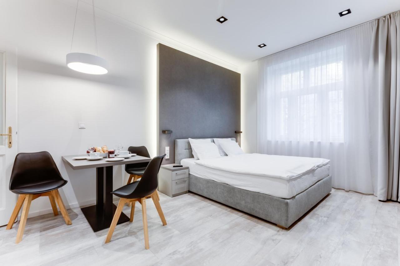 Lampi Aparthotel Prag Dış mekan fotoğraf
