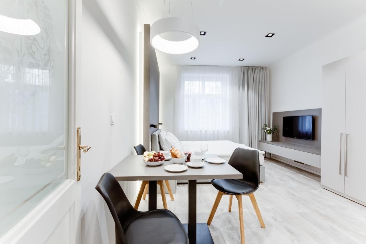 Lampi Aparthotel Prag Dış mekan fotoğraf