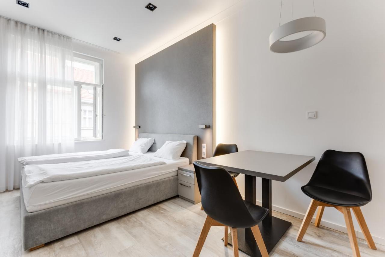 Lampi Aparthotel Prag Dış mekan fotoğraf